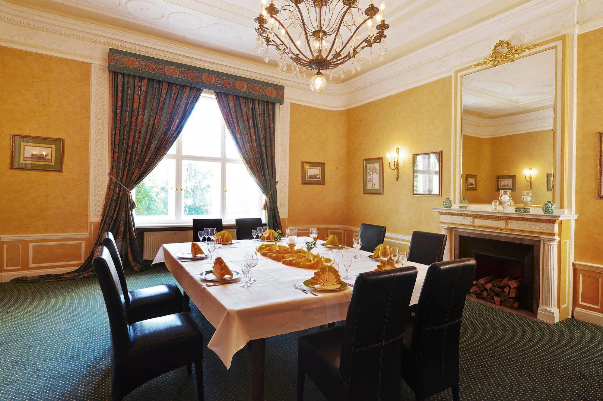 Schlosshotel Villa Westerberge Aschersleben Zewnętrze zdjęcie